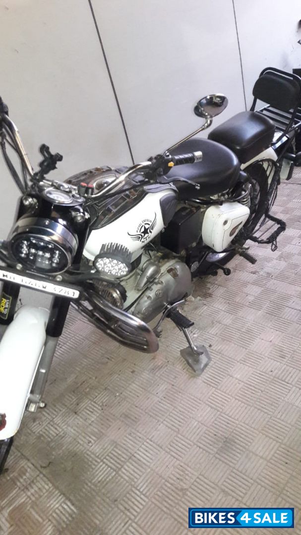 Royal Enfield Classic 350