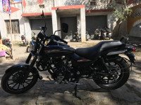 Bajaj Avenger Street 220