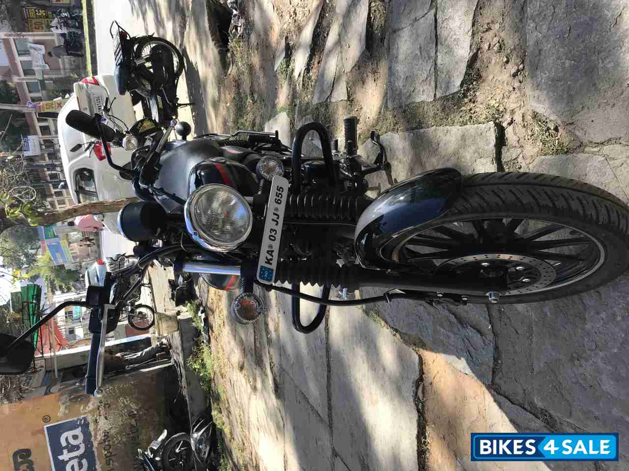 Bajaj Avenger Street 220