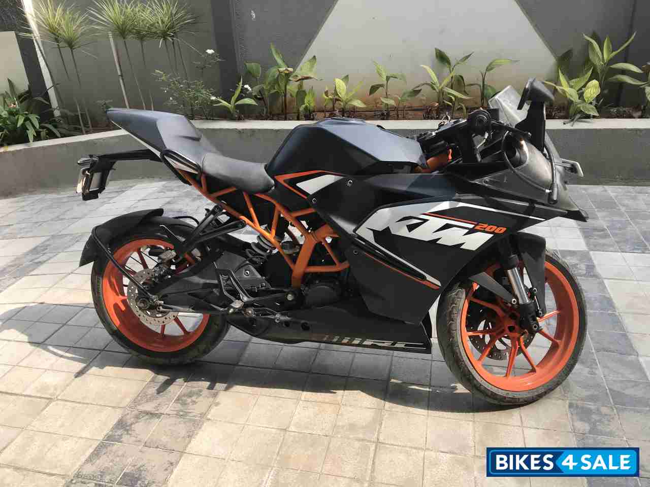 KTM RC 200
