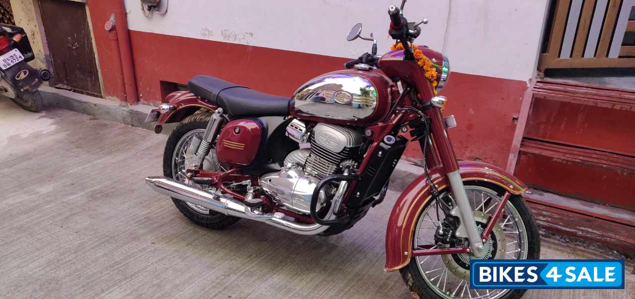 Maroon Jawa Jawa