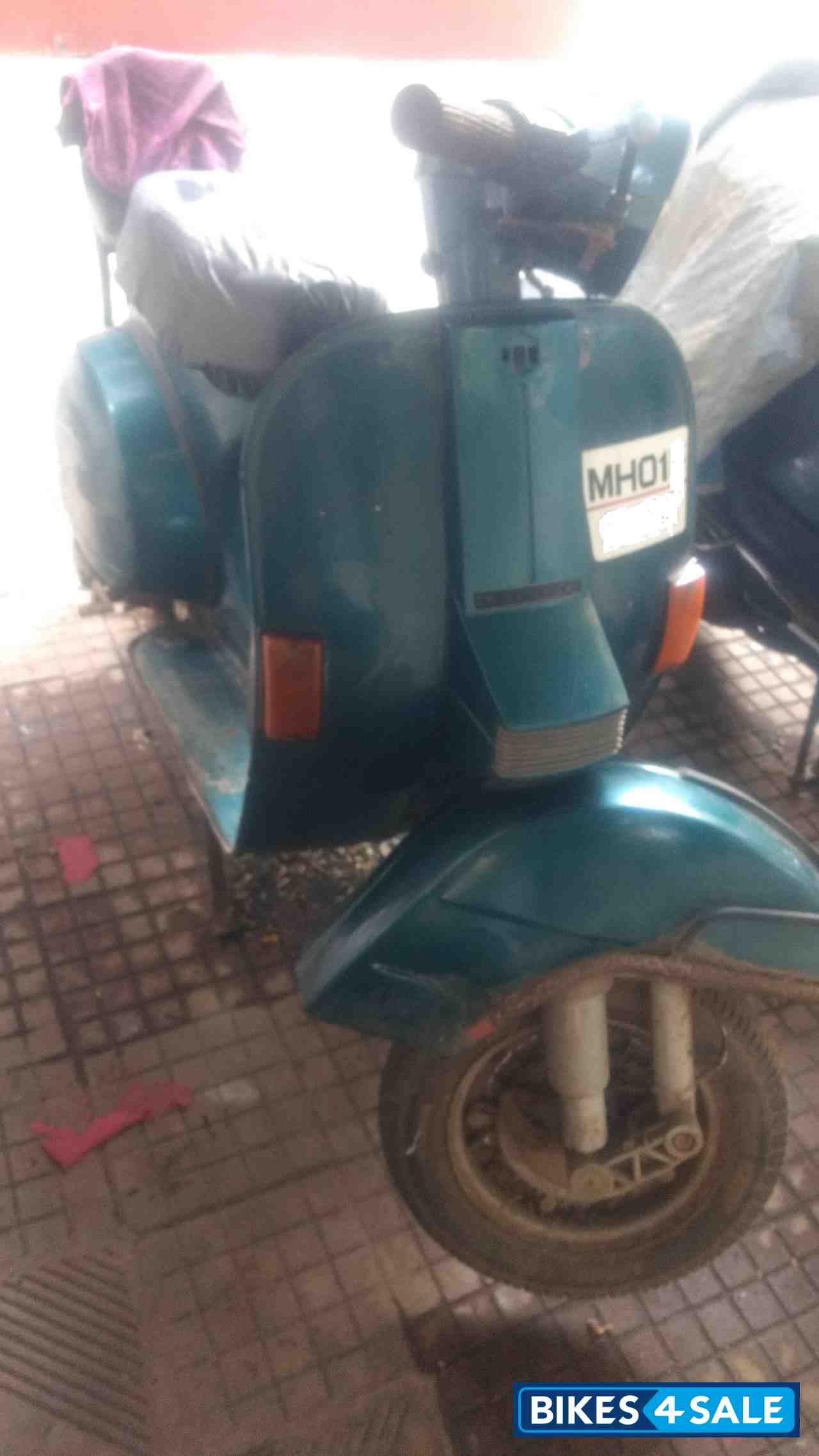 Pearl Black LML Vespa