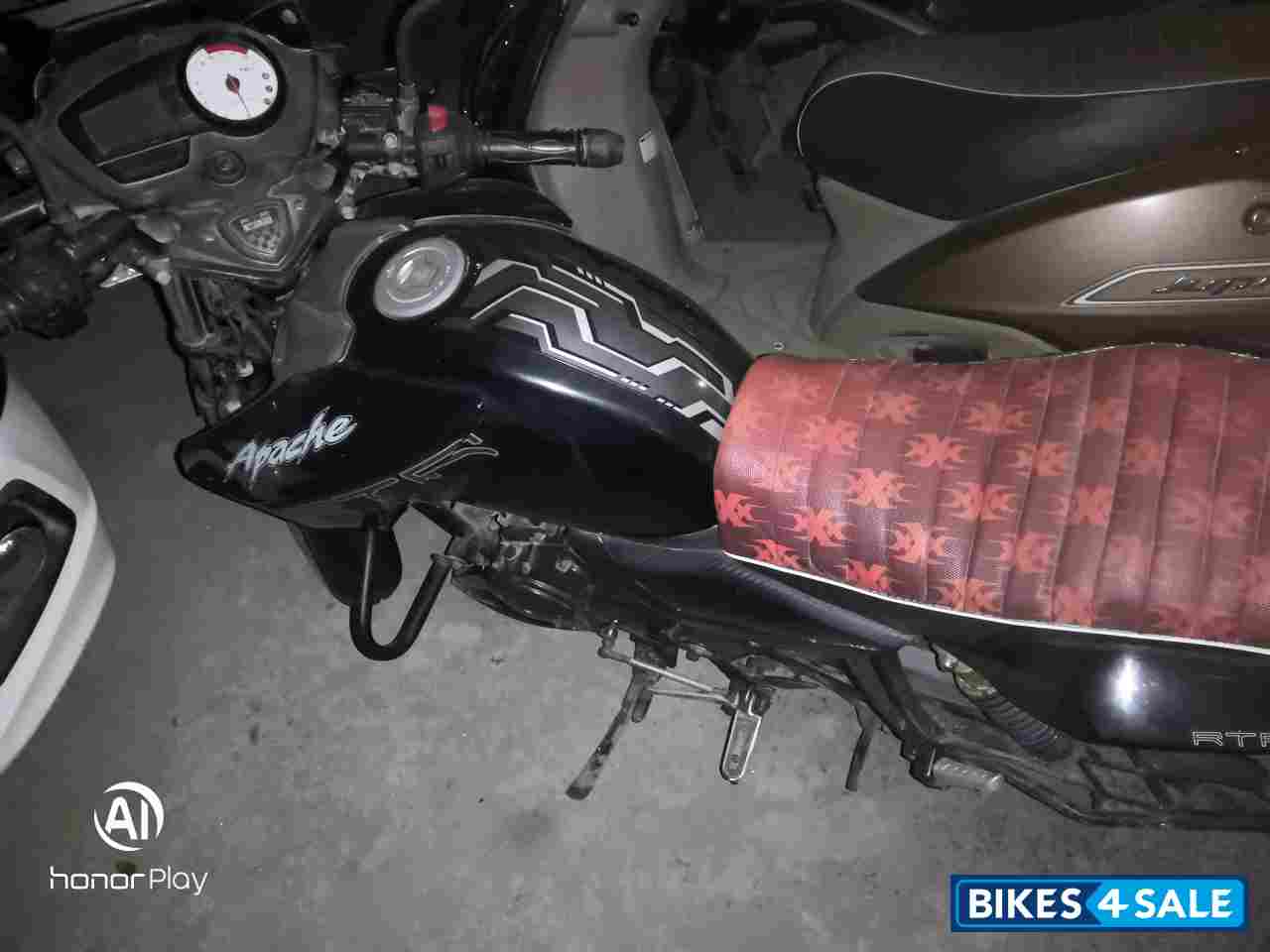 Black TVS Apache RTR 180