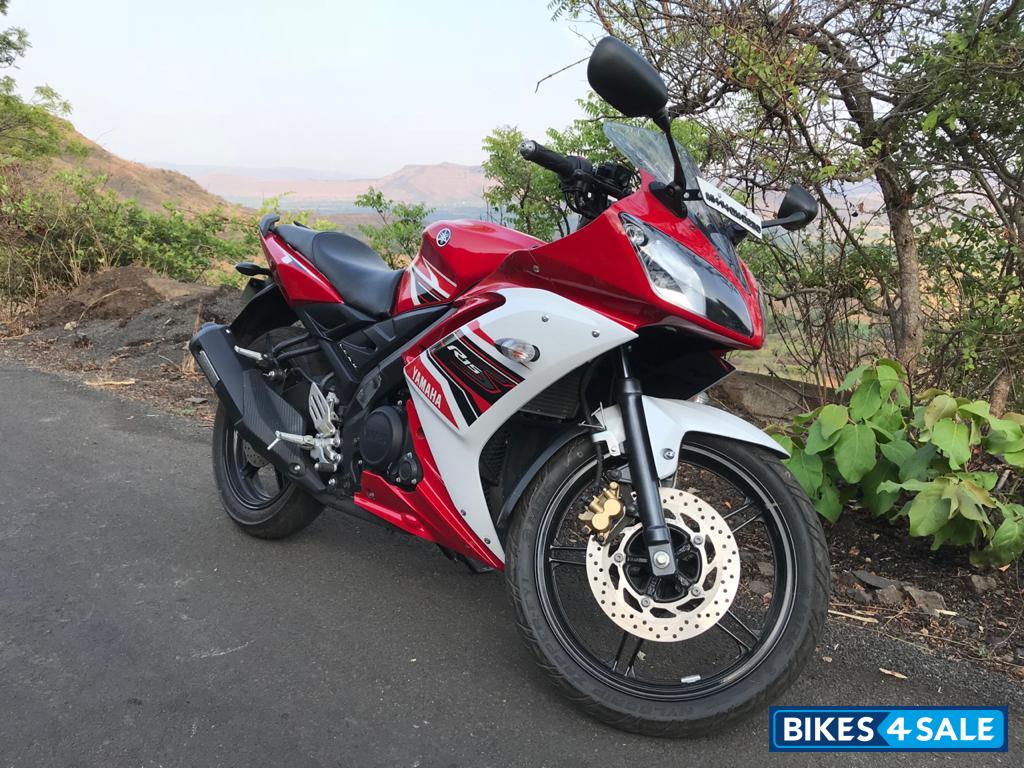 Used 2017 model Yamaha YZF R15 S for sale in Pune. ID 303634. Vivid Red ...