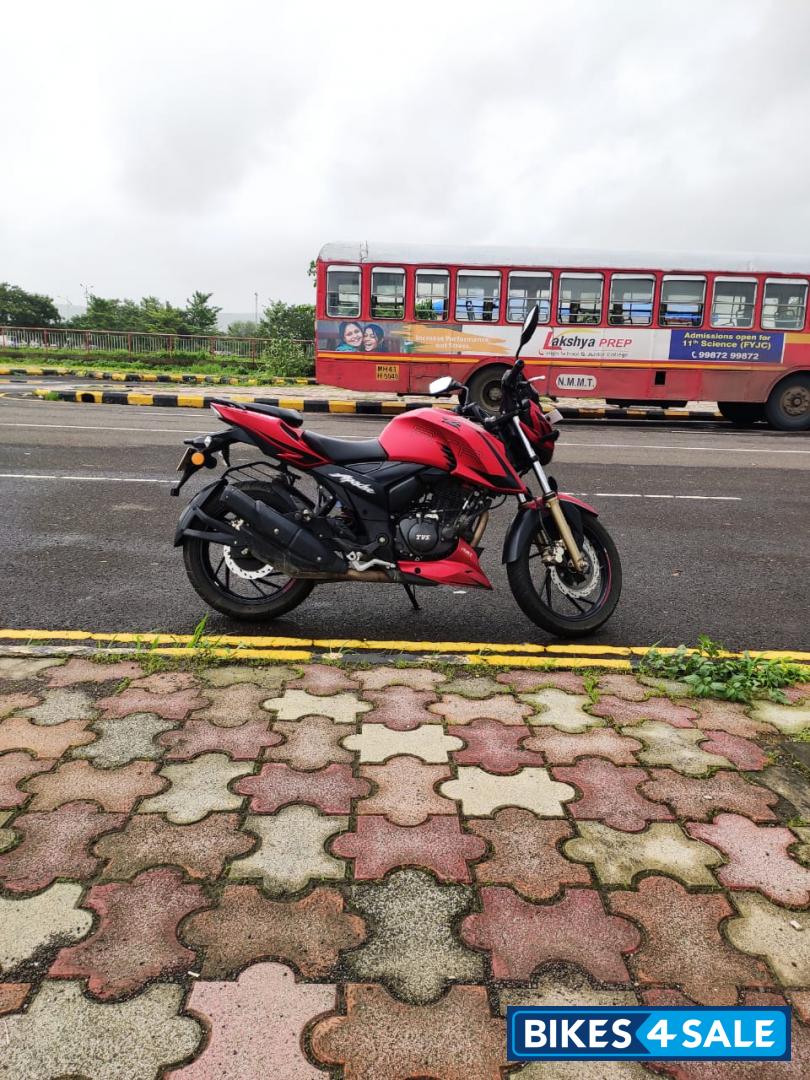 Red TVS Apache RTR 200 4V Race Edition 2.0