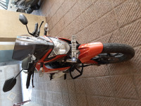 Metallic Orange Honda CB Hornet 160R