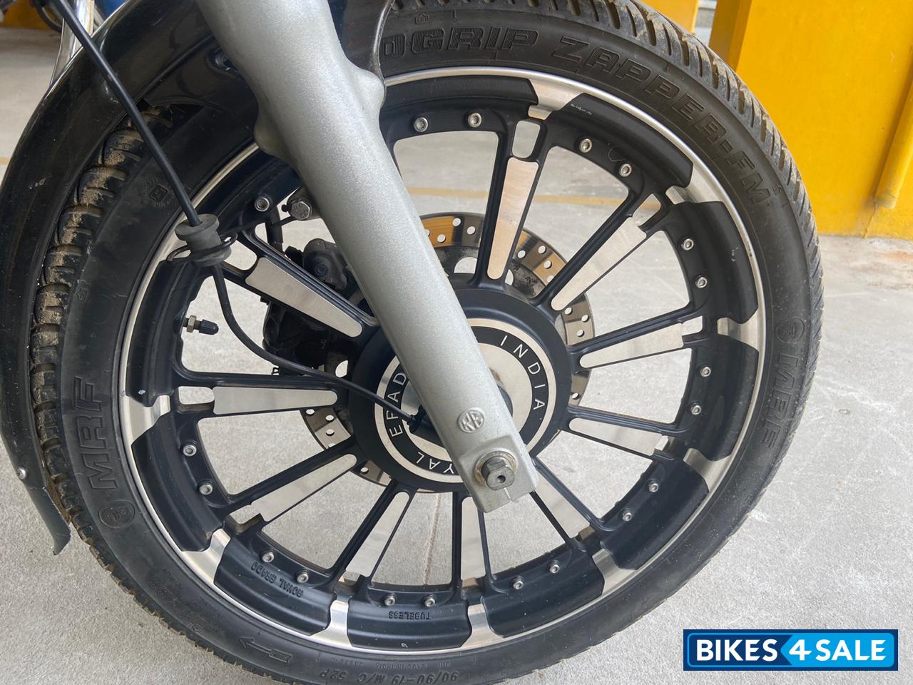 Royal Enfield Thunderbird TwinSpark 350 Royal Enfield Thunderbird TwinSpark 350