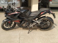Bajaj Pulsar RS 200 ABS