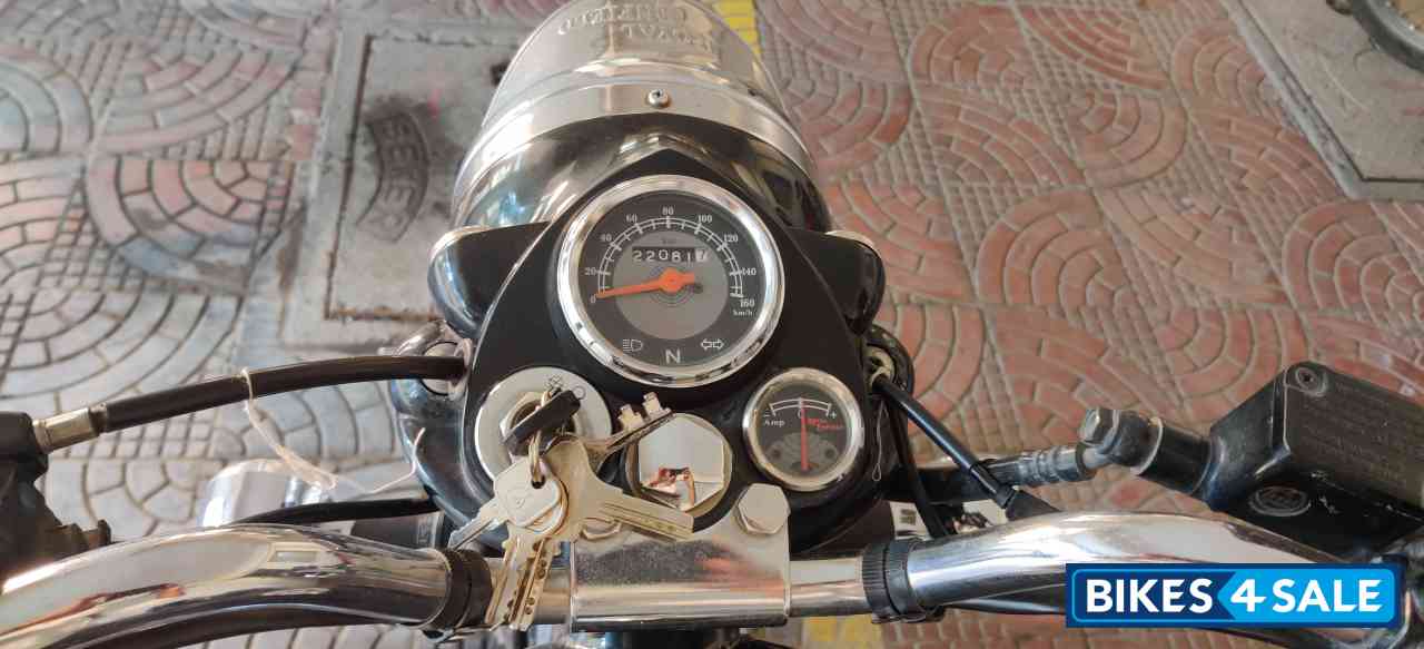 Black Royal Enfield Bullet Electra