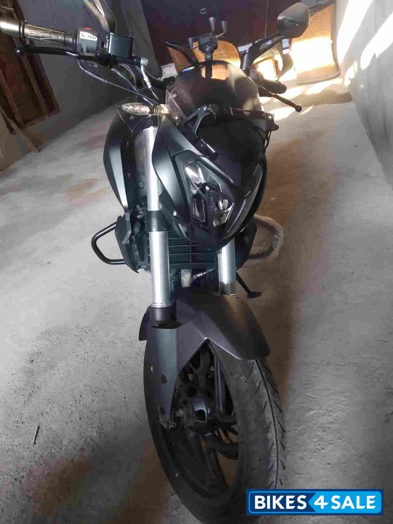 Bajaj Dominar 250