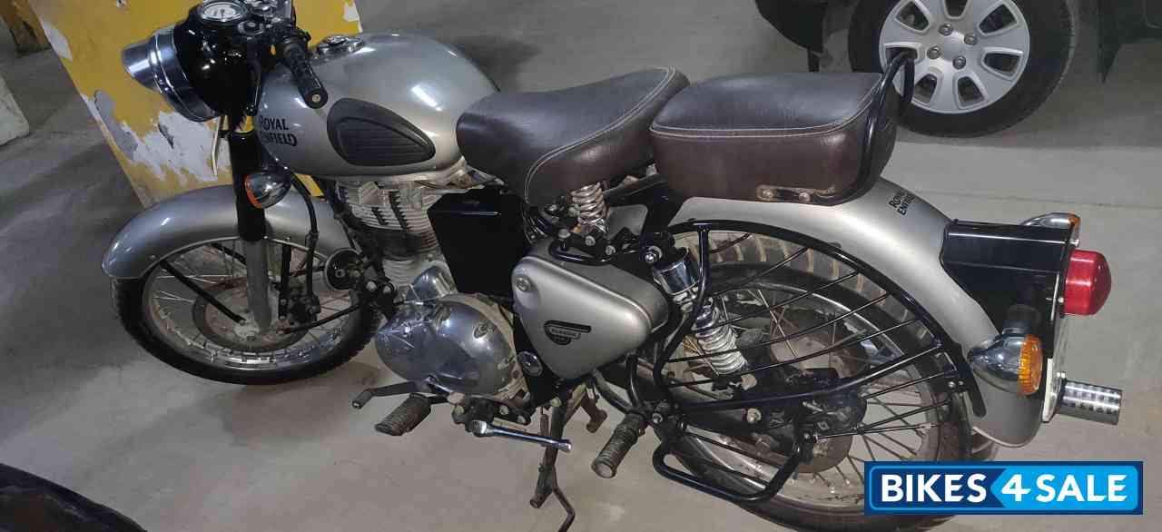 Royal Enfield Classic Gunmetal Grey