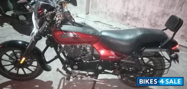 Bajaj Avenger Street 160