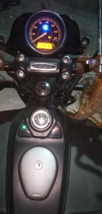 Bajaj Avenger Street 160