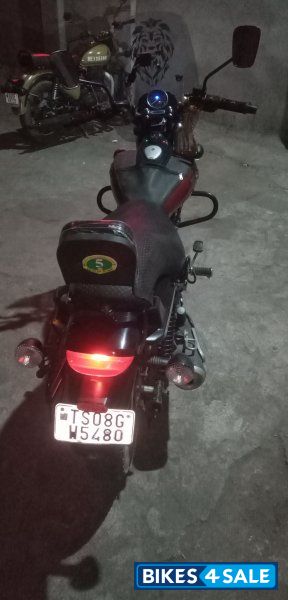 Bajaj Avenger Street 160
