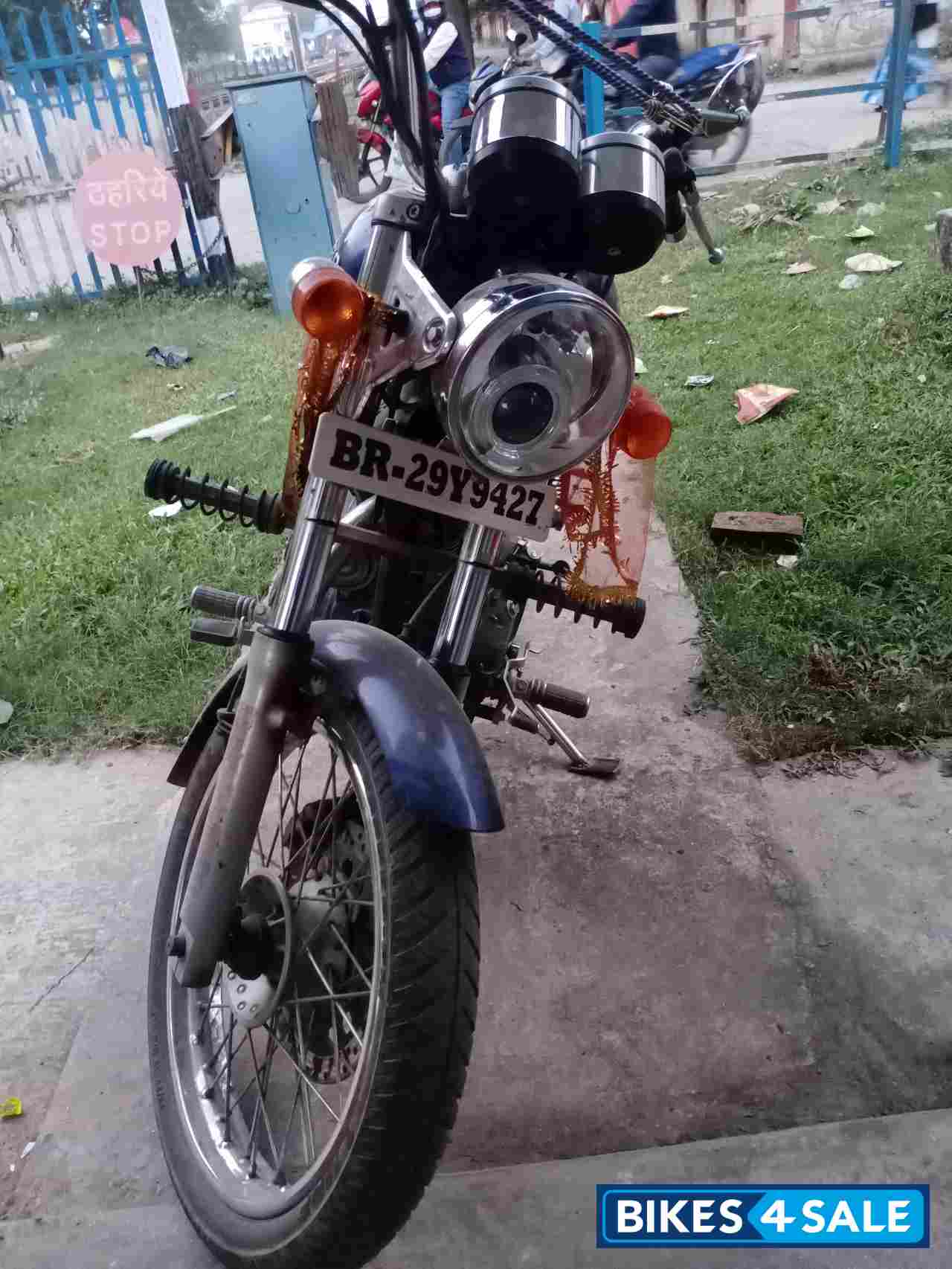 Royal Enfield Thunderbird 350