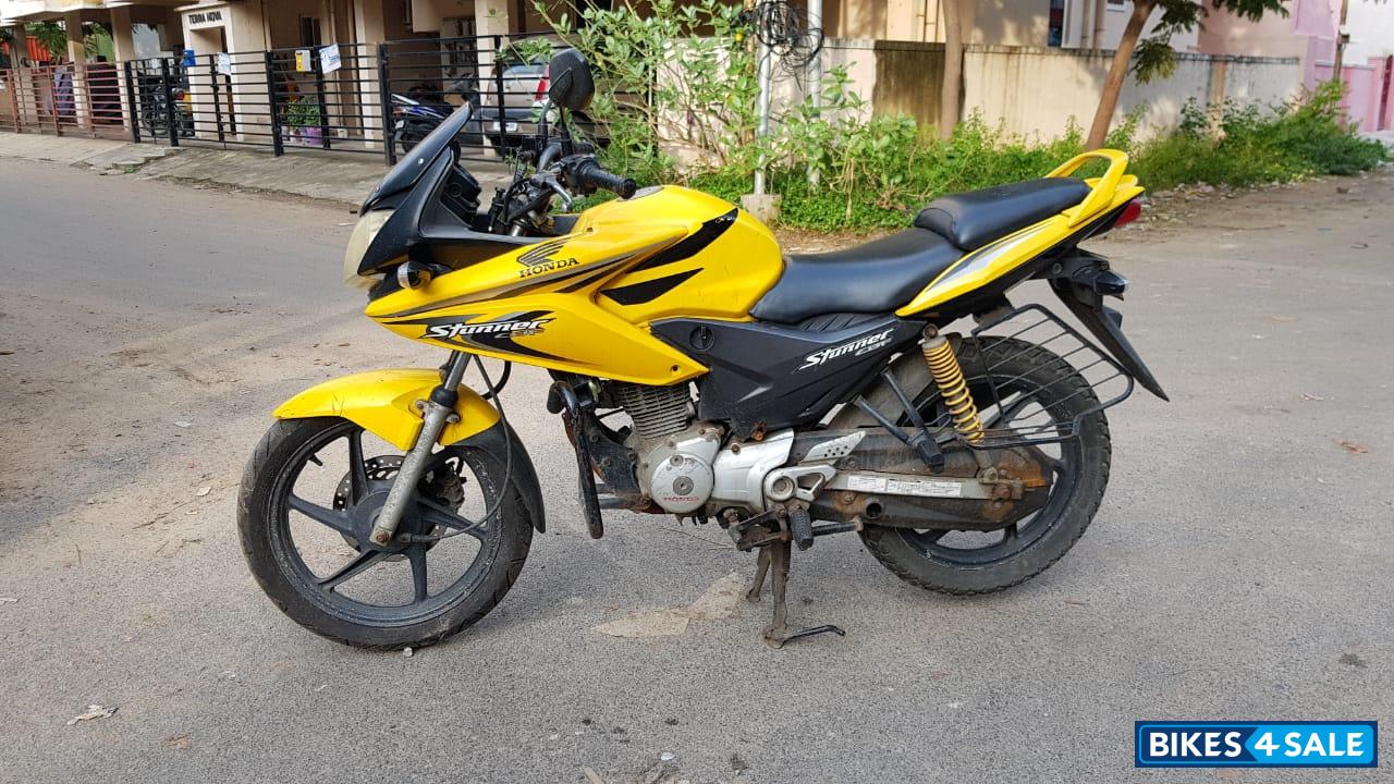 Honda CBF Stunner PGM-Fi