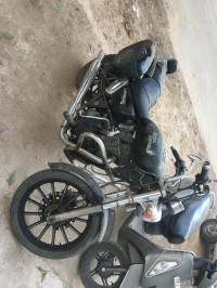 Royal Enfield Thunderbird 350