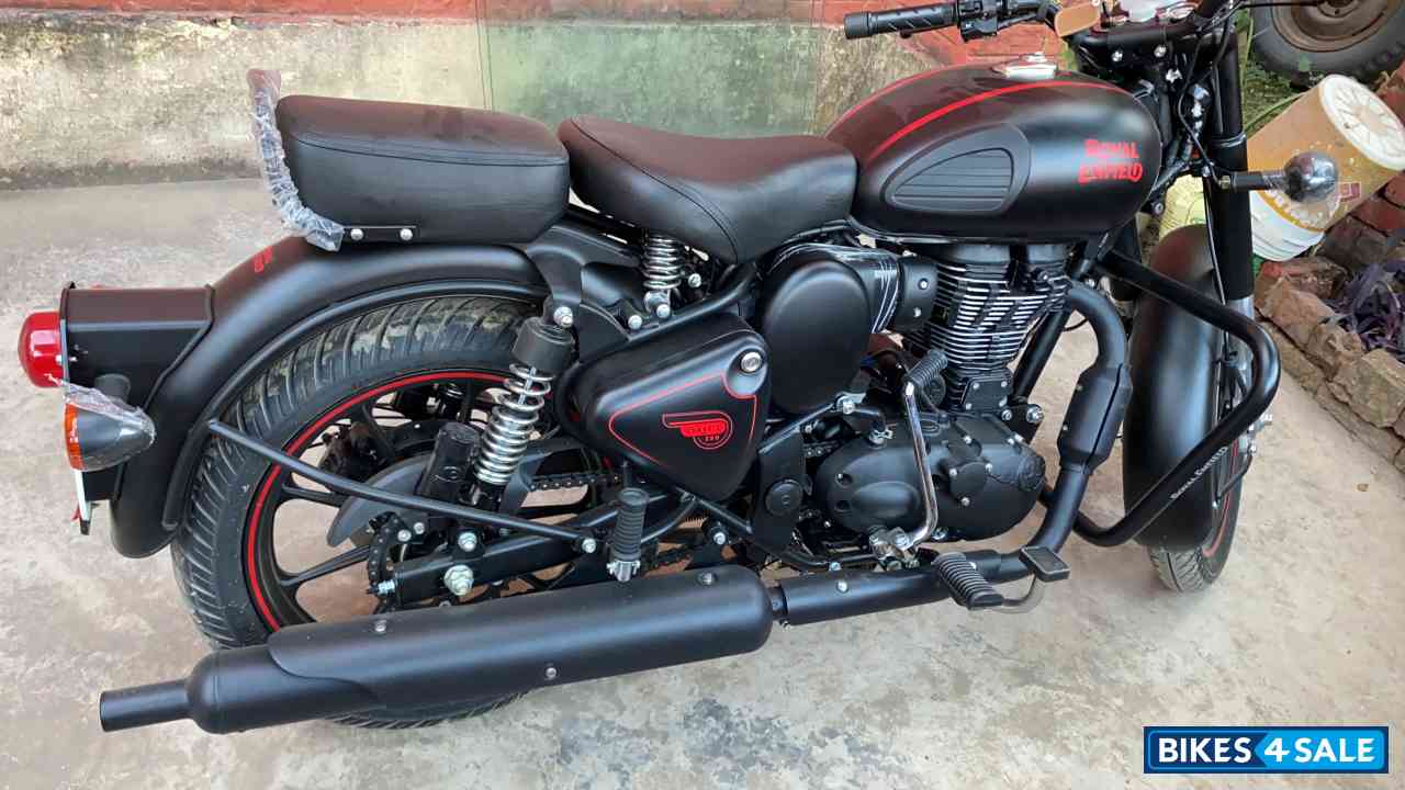Used 2020 model Royal Enfield Classic 350 BS VI for sale in Chandigarh