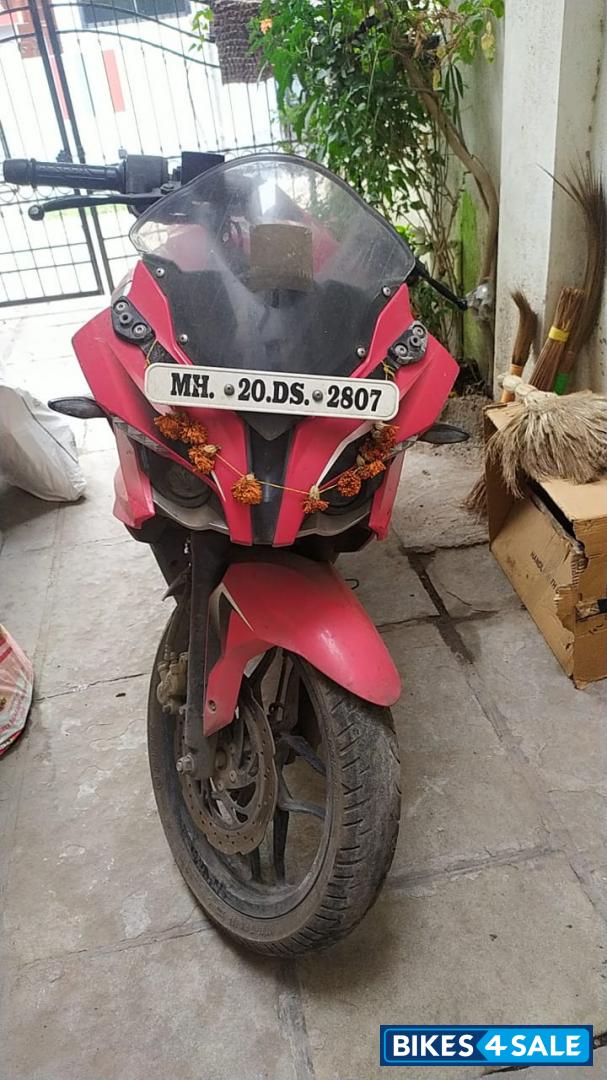 Bajaj Pulsar RS 200