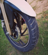 White TVS Apache RTR 200 4V