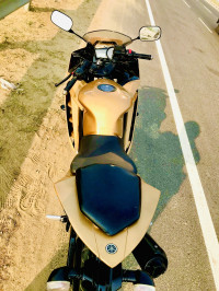 Yamaha YZF R15 V2
