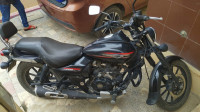 Bajaj Avenger Street 220