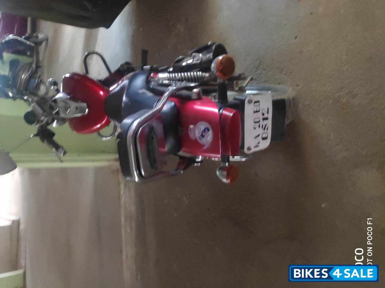 Bajaj Avenger 220 DTS-i Bajaj Avenger 220 DTS-i