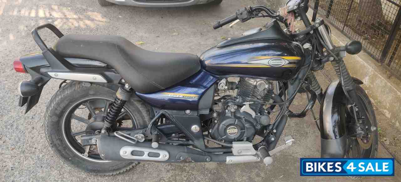 Bajaj Avenger Street 150