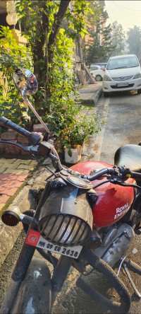 Royal Enfield Classic 350 Redditch Red