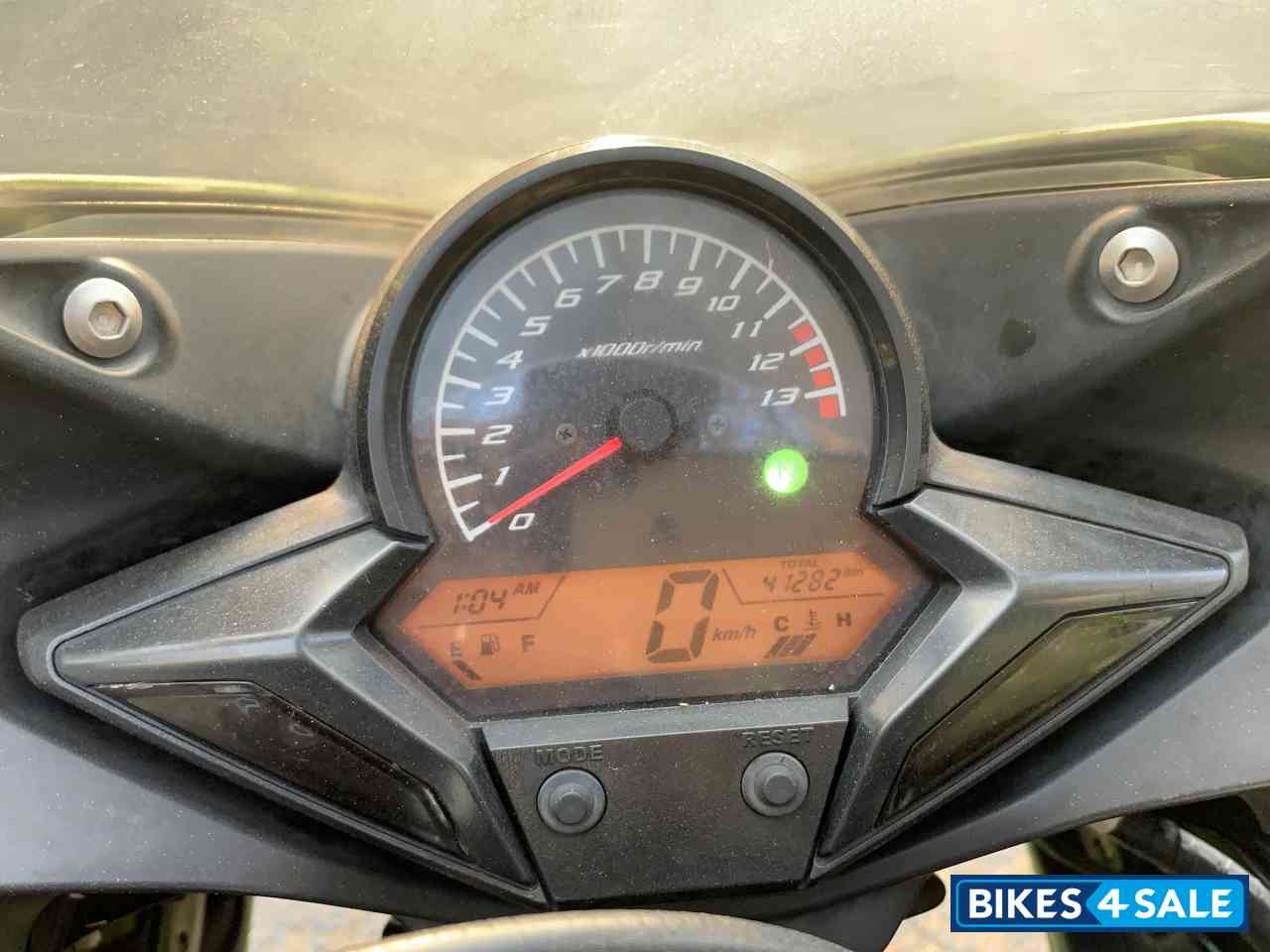 Green Honda CBR 150R