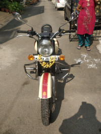 Tan Royal Enfield Bullet Standard 500