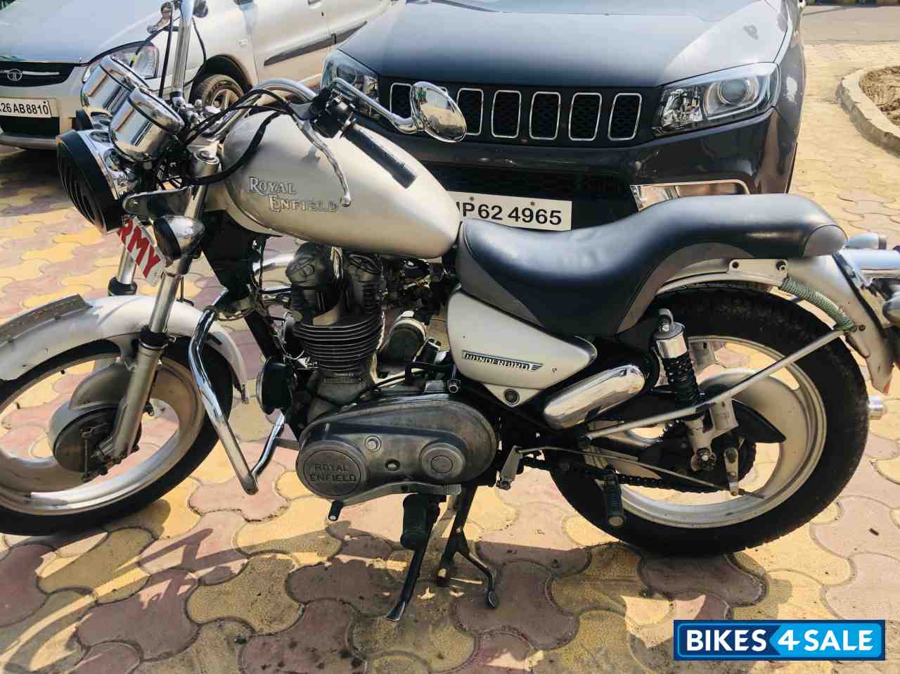 Royal Enfield Thunderbird 350