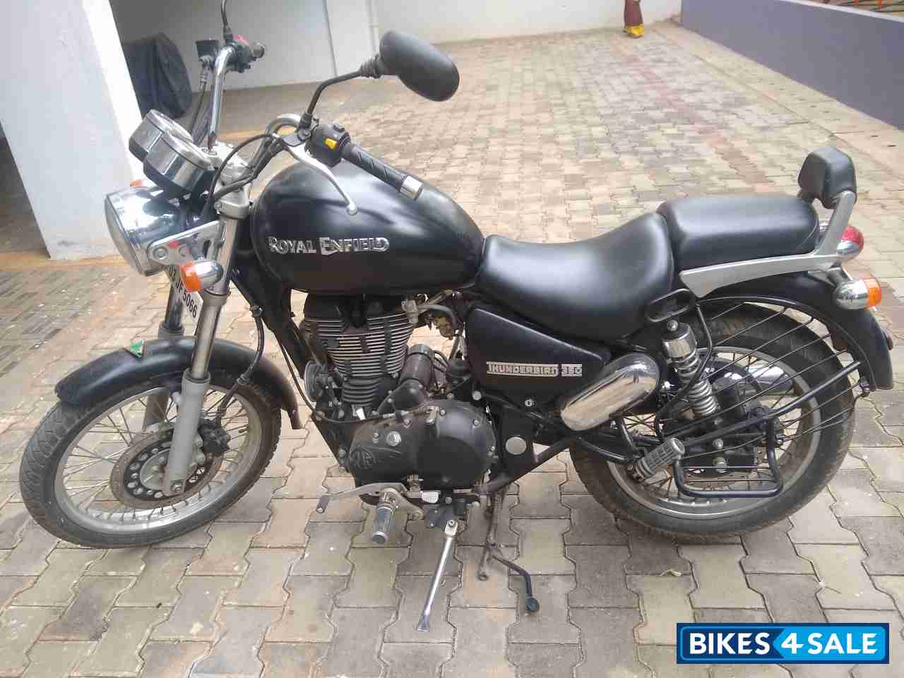 Stone Black Royal Enfield Thunderbird 350
