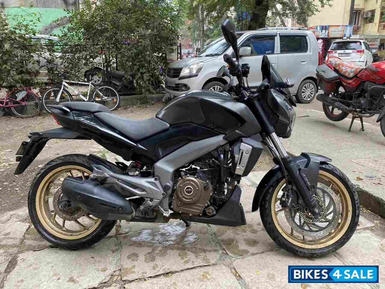 Bajaj Dominar 400 ABS BS6
