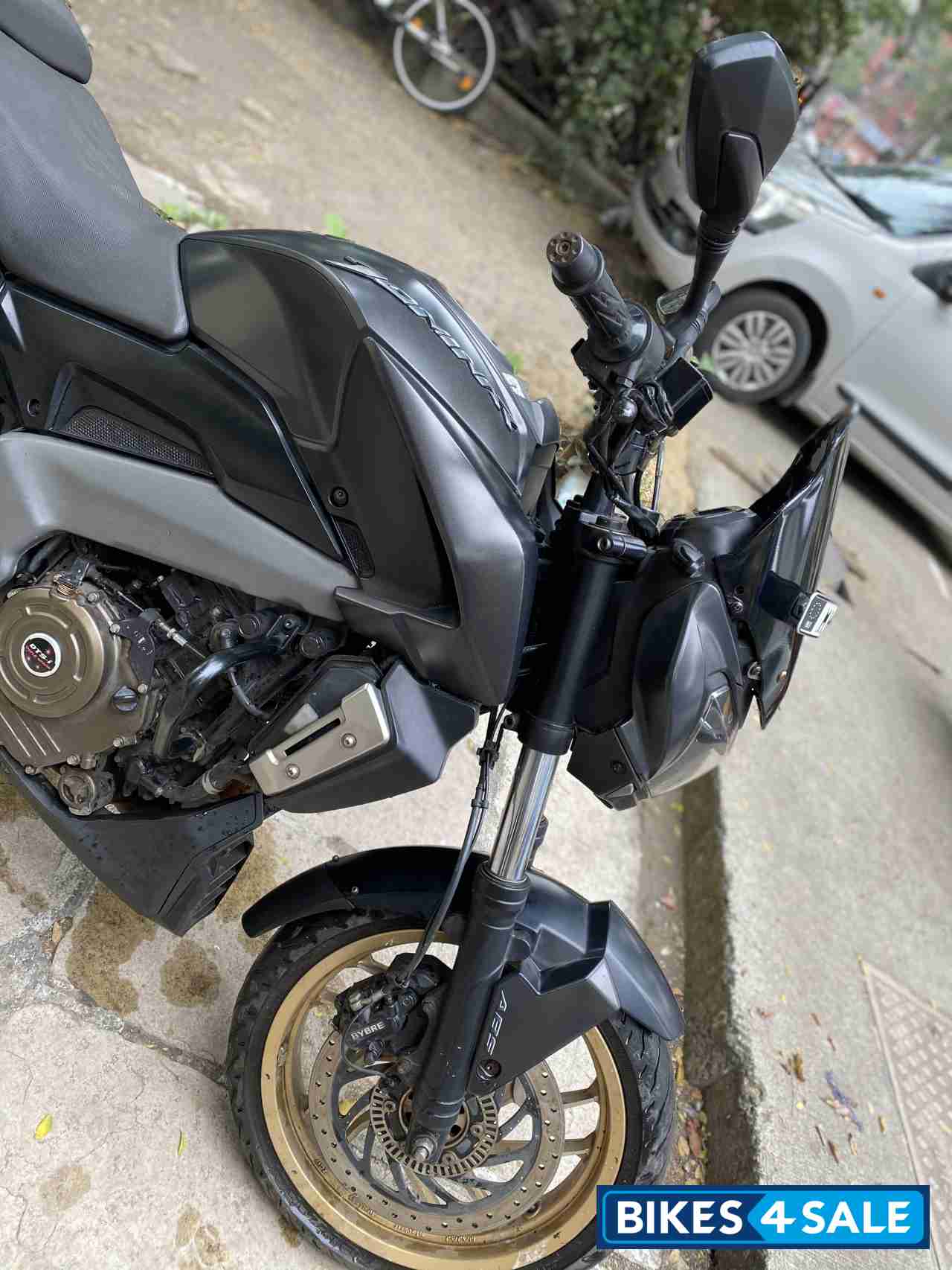 Bajaj Dominar 400 ABS BS6