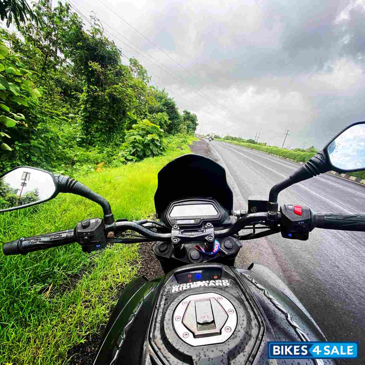 Bajaj Dominar 400 ABS BS6