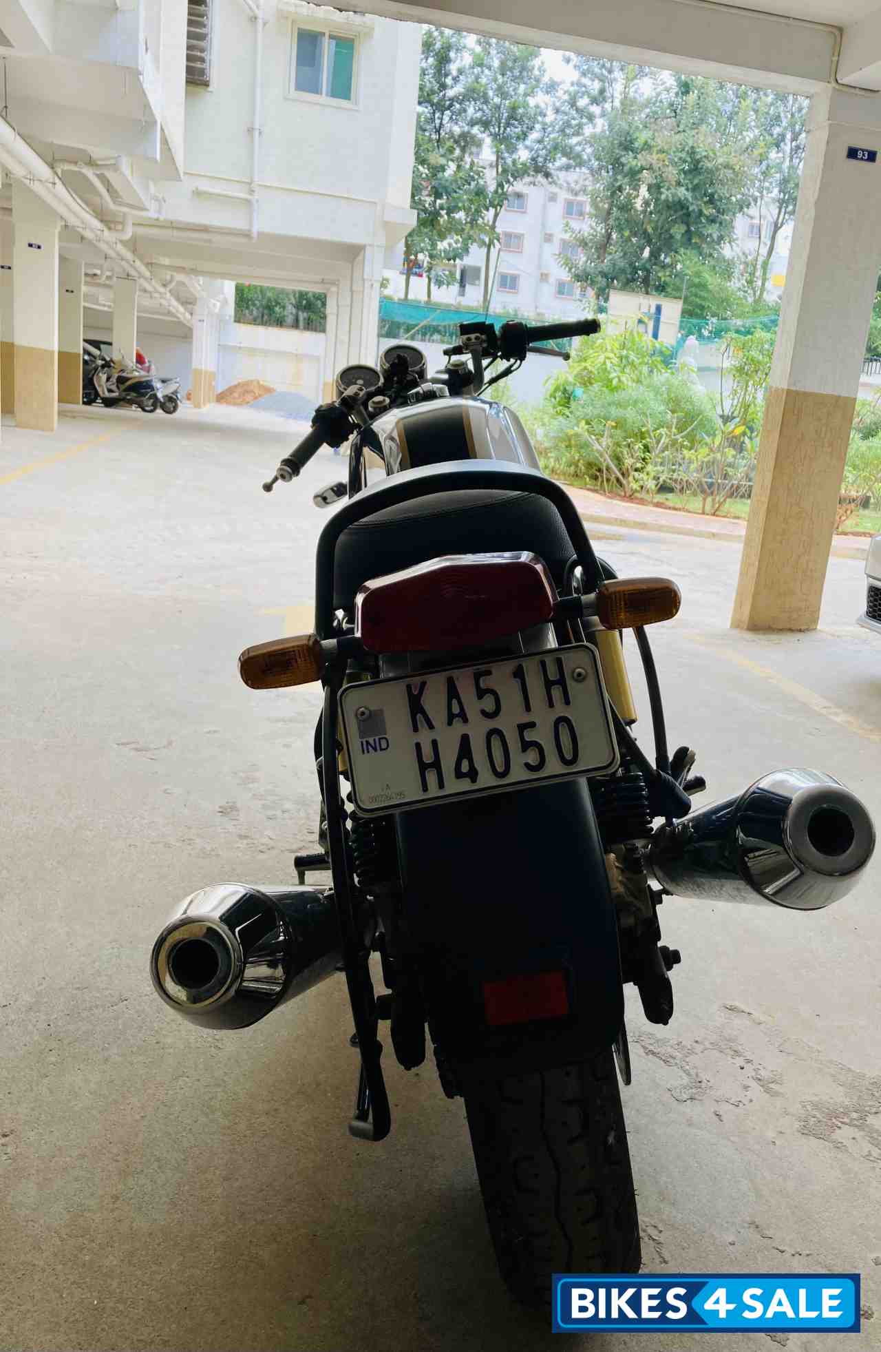 Chrome Royal Enfield Continental GT 650 Twin Chrome Royal Enfield Continental GT 650 Twin