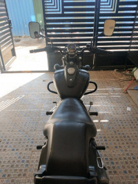 Bajaj Avenger Street 180