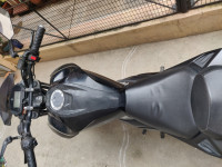 Black Yamaha FZ25