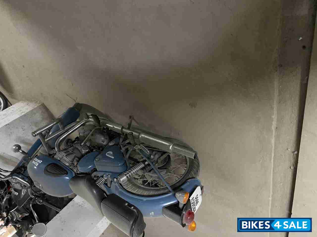 Royal Enfield Classic 500