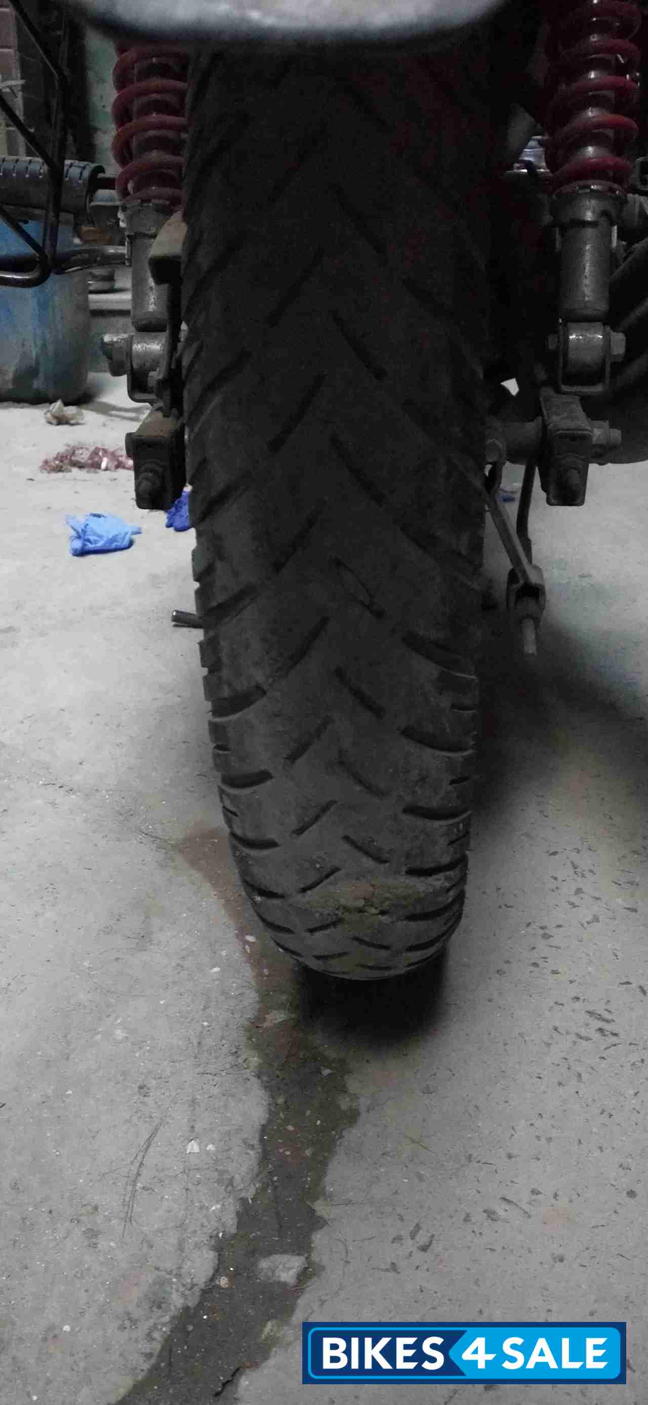 Black Honda CBF Stunner