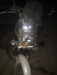 Bajaj Avenger Cruise 220 BS6