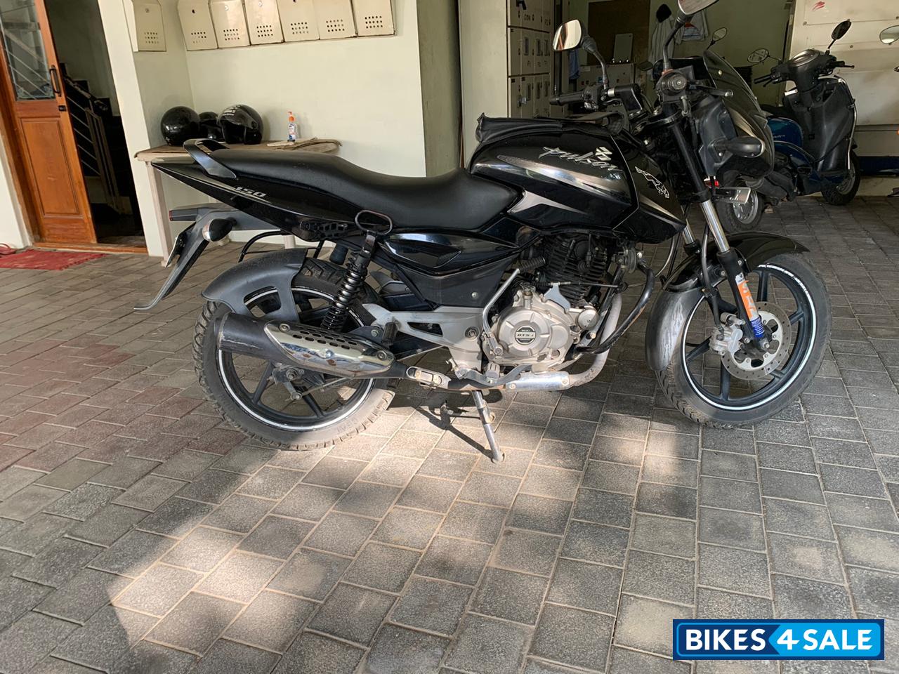 pulsar 150 dtsi price 2020