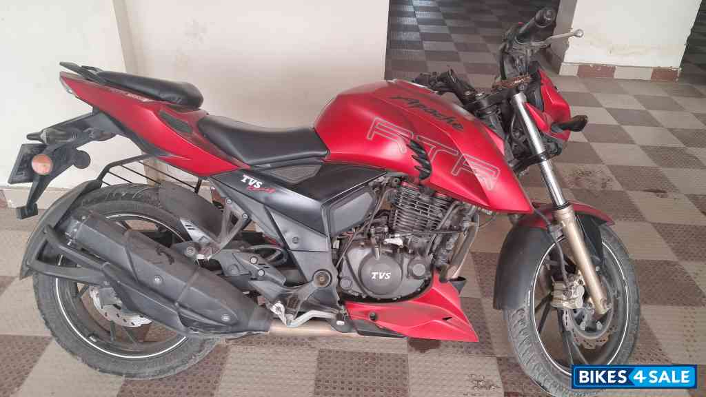 Red TVS Apache RTR 200 4V ABS Red TVS Apache RTR 200 4V ABS