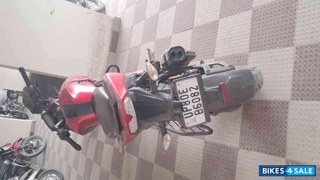 Red TVS Apache RTR 200 4V ABS Red TVS Apache RTR 200 4V ABS