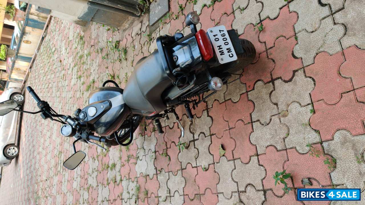 Bajaj Avenger Street 220