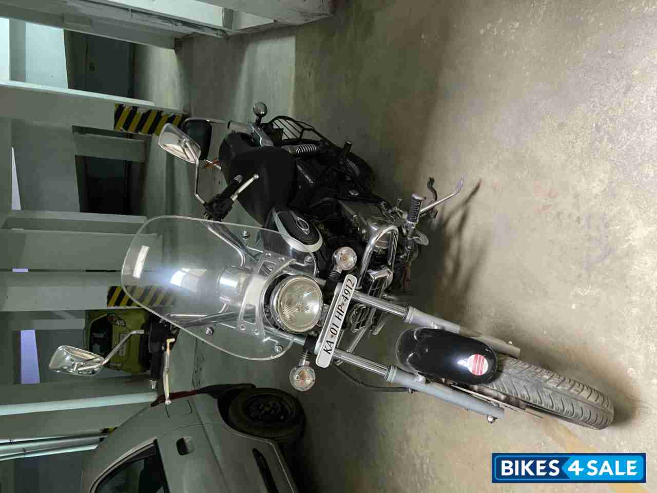 Bajaj Avenger Cruise 220 Bajaj Avenger Cruise 220