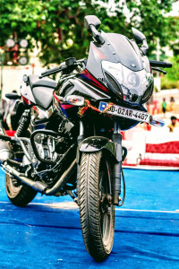 Black Red Bajaj Pulsar 220F