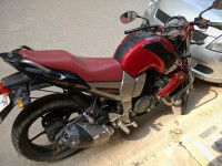 Red Yamaha FZ16