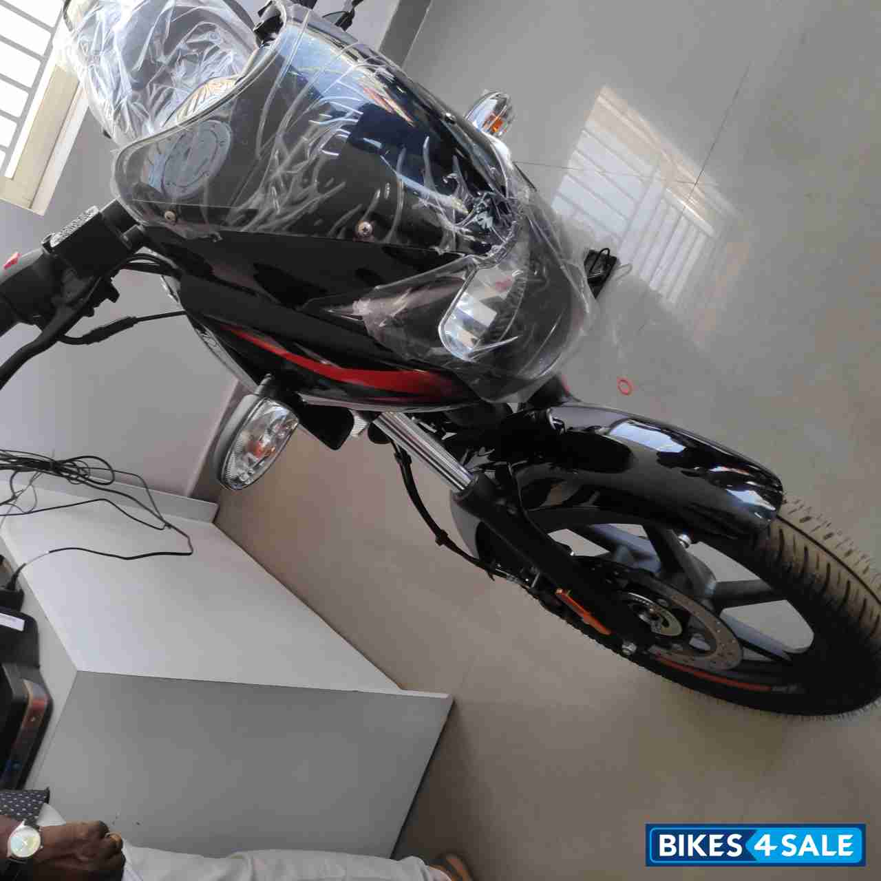 Bajaj Pulsar 150 BS6